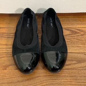 NWOB David Tate Nicole Cap Toe Flat Black Suede Patient Leather size 5.5M
